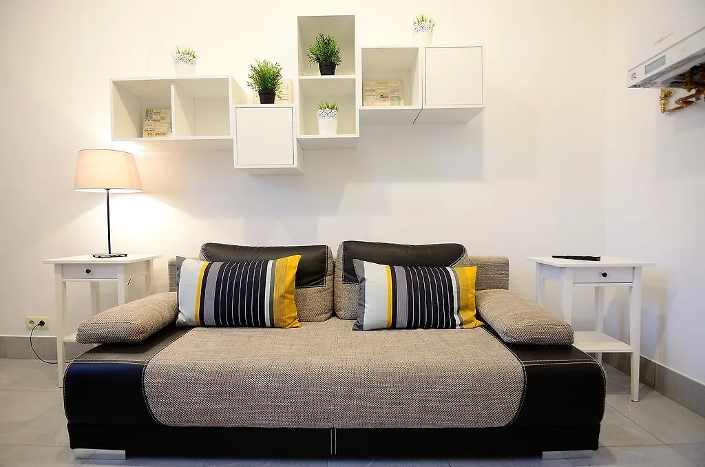Victus Functional Apartments With 2 Bedrooms In The City Center By Noclegi Renters-1